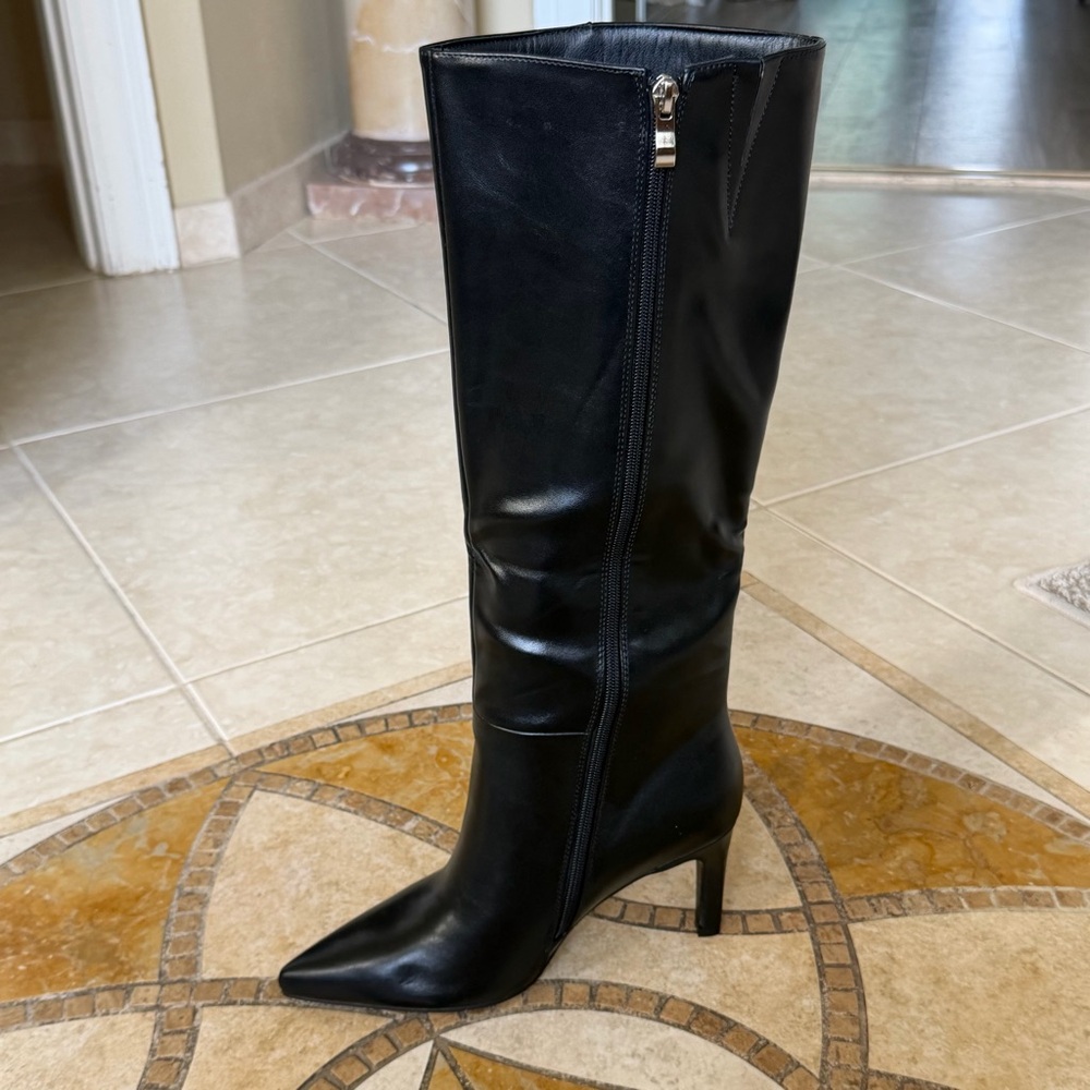 Knee high boots - Picture 13 of 15